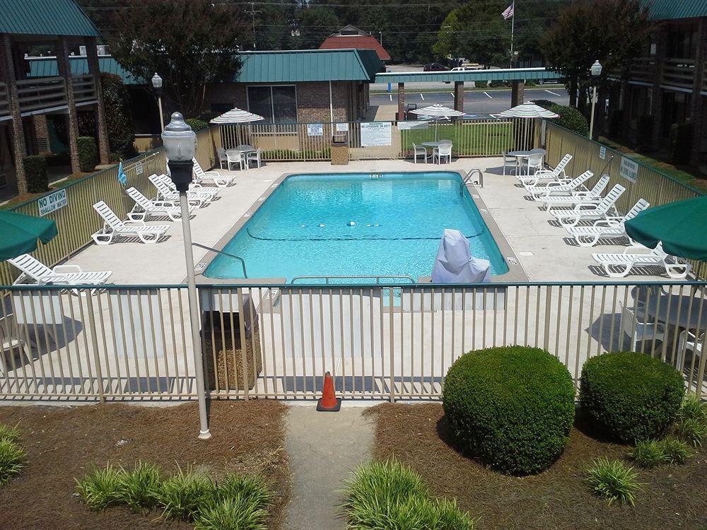 Motel 6 Columbia - University Of South Carolina Экстерьер фото